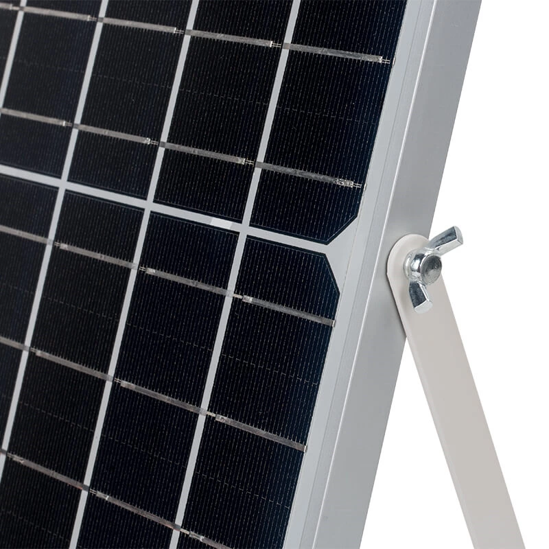 Système d'éclairage solaire domestique multifonctions Ipx4 avec 4 ampoules LED