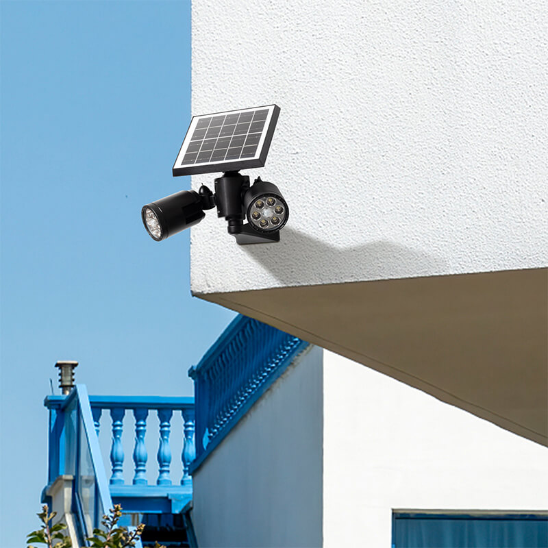 Dual-Head PIR Motion Sensor Solar Spot Lights Outdoor