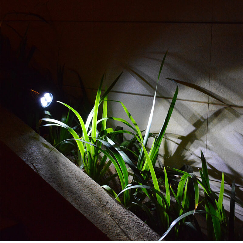 Wall Or Floor Mounted Outdoor Landscape Waterproof Garden Solar Spot Lights