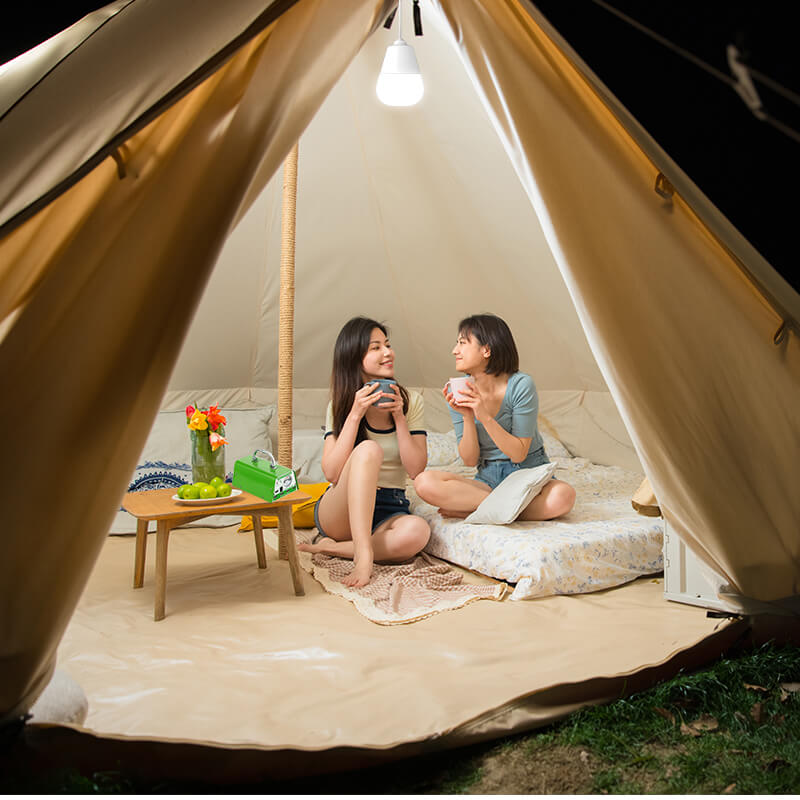 Multifunktionales Outdoor-Camping-Solarbeleuchtungssystem mit Telefonladegerät
