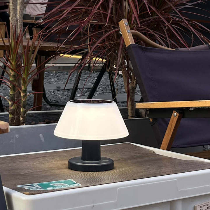 Tip-c punjiva LED solarna stolna lampa za unutrašnju i vanjsku upotrebu