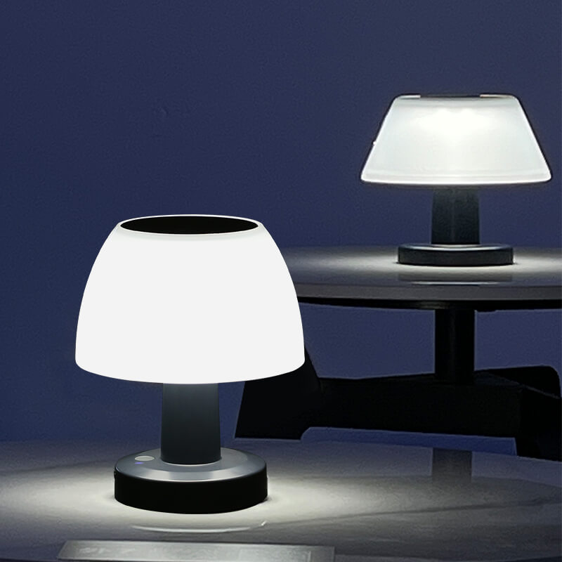 مصباح طاولة بالطاقة الشمسية LED قابل لإعادة الشحن من النوع C للاستخدام الداخلي والخارجي